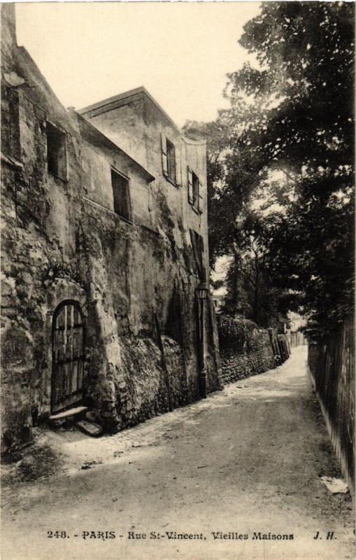 Carte postale ancienne Rue Saint-Vincent - Vieilles Maisons à Paris 18e