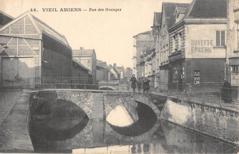 Carte postale ancienne Vieil Amiens - Rue Des Granges à Amiens