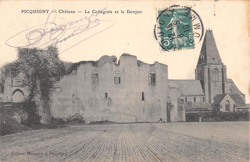 Carte postale ancienne Picquigny - La Collegiale Et Le Donjon à Picquigny