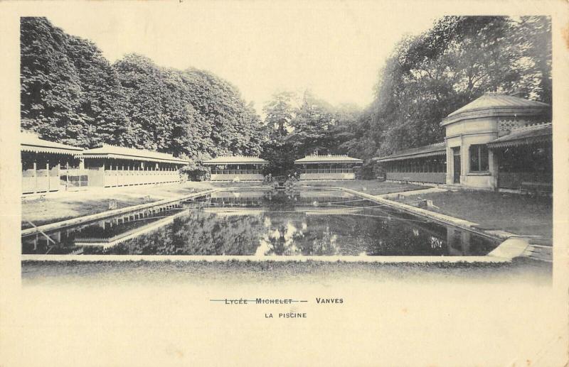 Carte postale ancienne Vanves - Lycee Michelet - La Piscine à Vanves