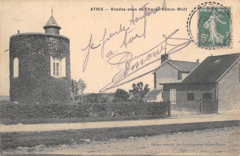 Carte postale ancienne Athis - Rendez Vous De Chasse Auban Moet