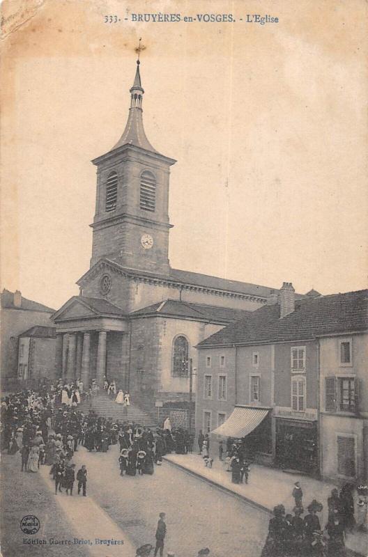 Carte postale ancienne Bruyeres En Vosges - L'Eglise