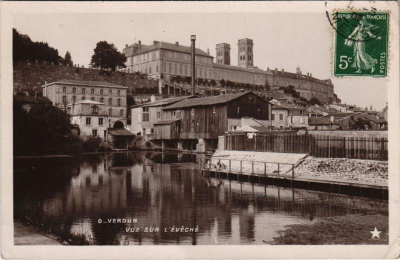 Carte postale ancienne Verdun - Vue Sur l'eveche à Verdun