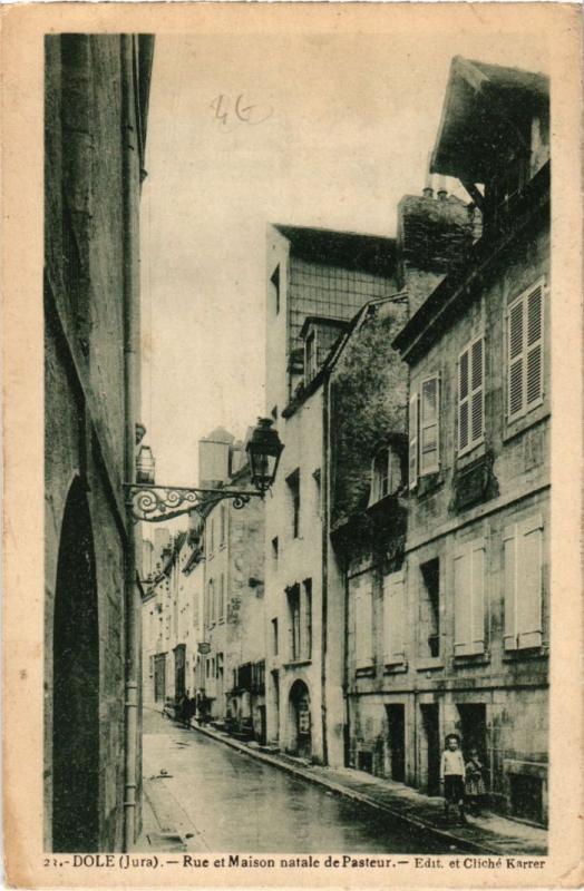 Carte postale ancienne Dole- Rue et Maison natale de Pasteur France