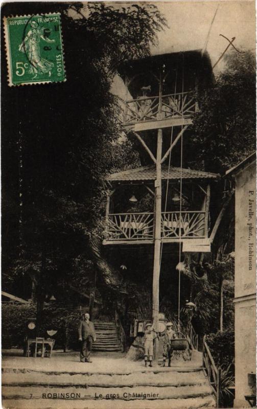 Carte postale ancienne Robinson Le Gros Chataignier