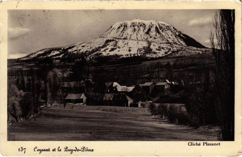 Carte postale ancienne Ceyssat et le Puy de Dome France à Ceyssat