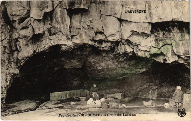 Carte postale ancienne Royat La Grotte des Laveuses France à Royat