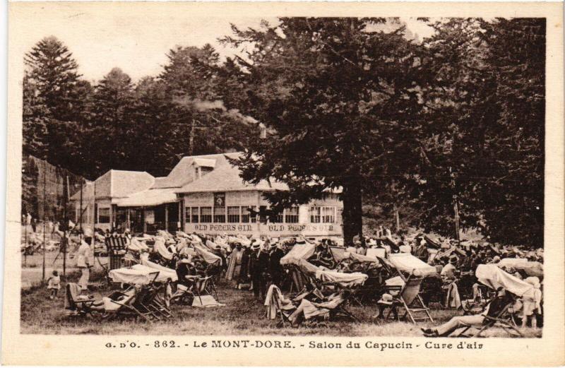 Carte postale ancienne Mont-Dore Salon du Capucin, Cure d'air France à Mont-Dore