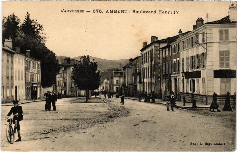 Carte postale ancienne Ambert Boulevard Henri Iv France à Ambert