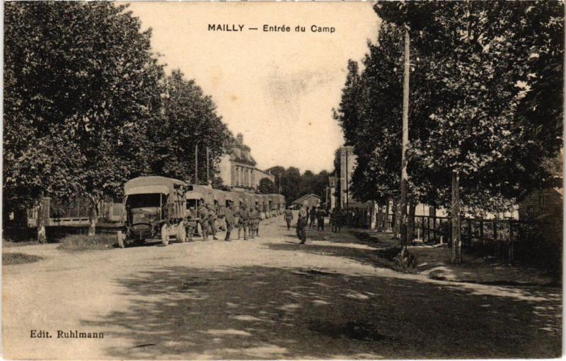 Carte postale ancienne Camp-de-Mailly - Entrée du camp