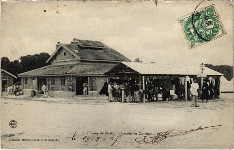 Carte postale ancienne Camp-de-Mailly - Lavoirs et Cuisines