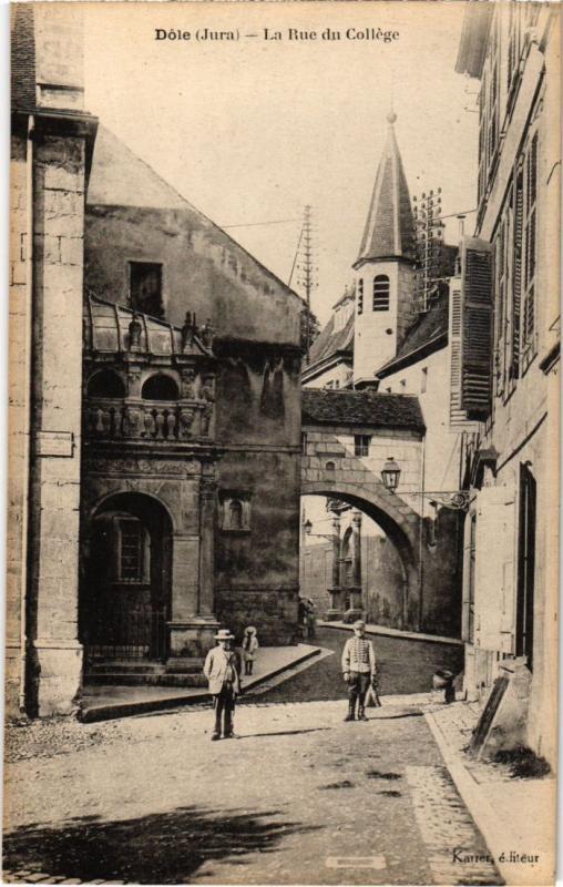 Carte postale ancienne Dole- La Rue du College France