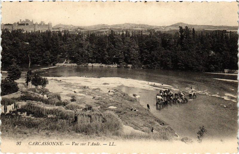Carte postale ancienne Carcassonne Vue sur l'Aude France à Carcassonne