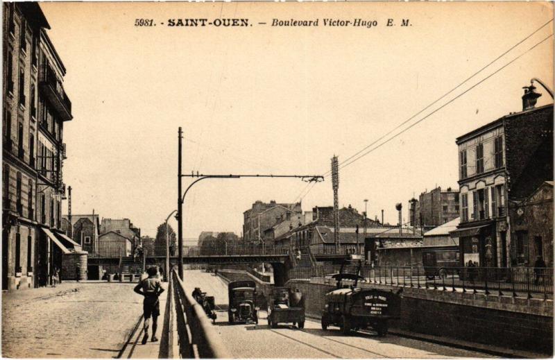 Carte postale ancienne Saint-Ouen Boulevard Victor-Hugo
