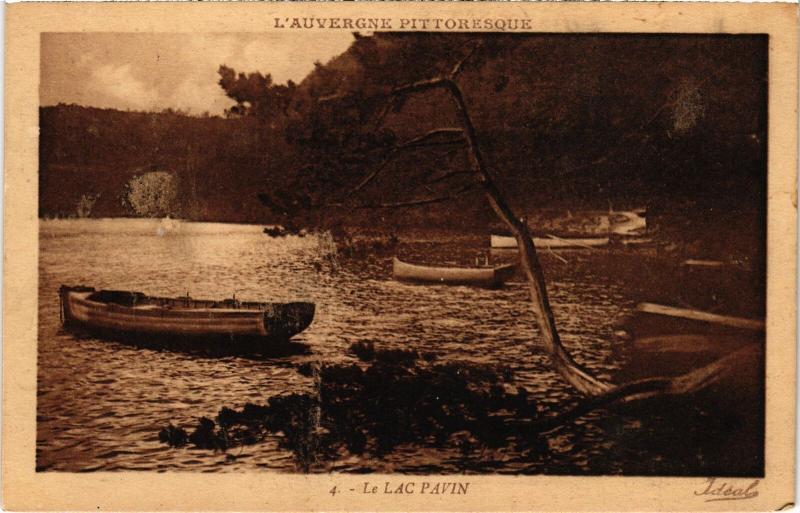 Carte postale ancienne Le Lac Pavin France
