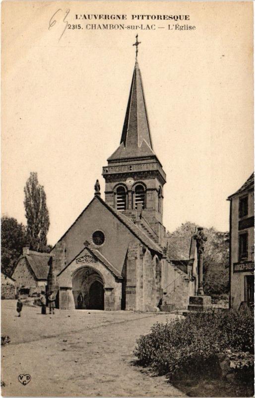Carte postale ancienne Chambon sur Lac L'Eglise France à Chambon-sur-Lac