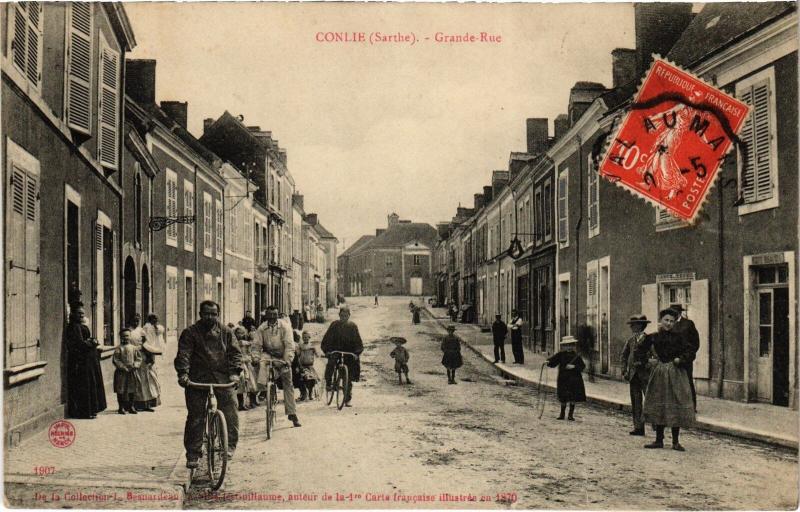 Carte postale ancienne Conlie Grande Rue à Conlie