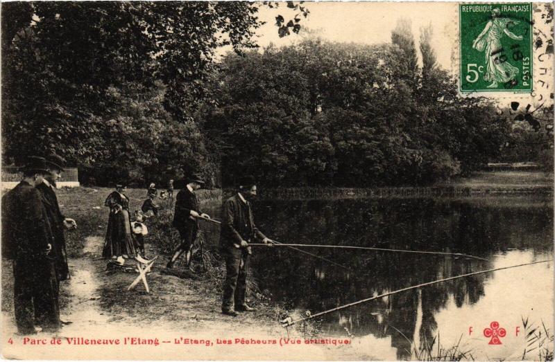 Carte postale ancienne Villeneuve Parc de l'Etang