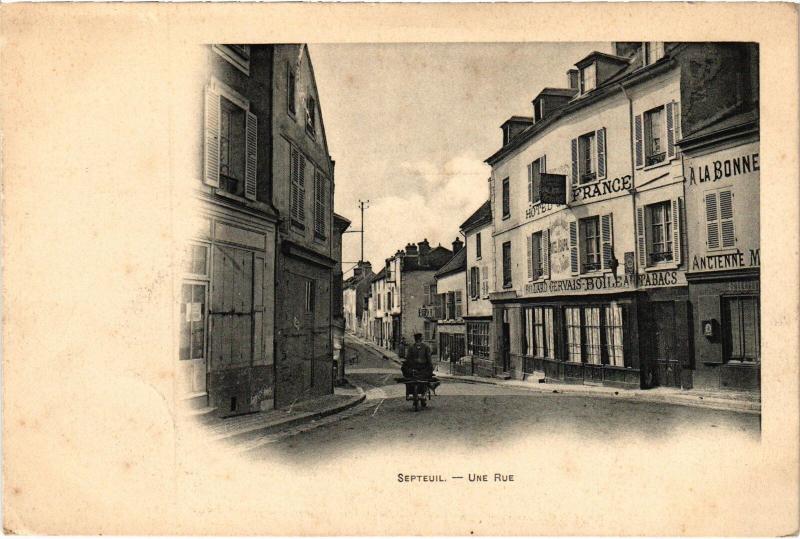 Carte postale ancienne Septeuil une rue à Septeuil