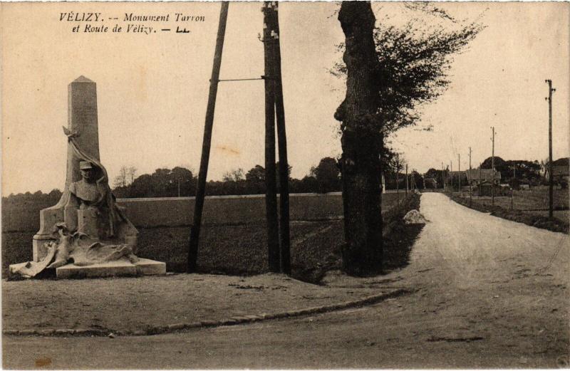 Carte postale ancienne Velizy Monument Tarron