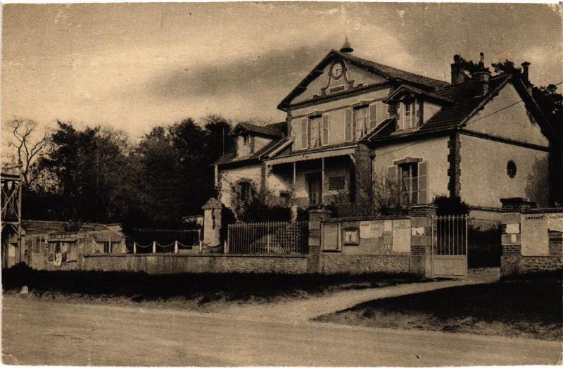 Carte postale ancienne Poigny la Mairie
