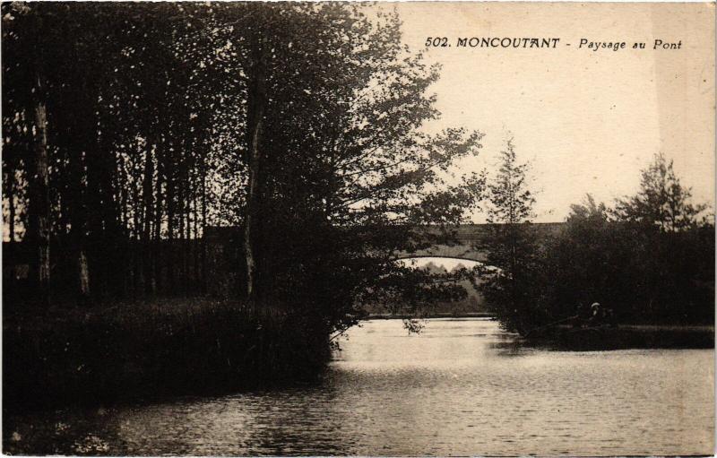 Carte postale ancienne Moncoutant Paysage au Pont