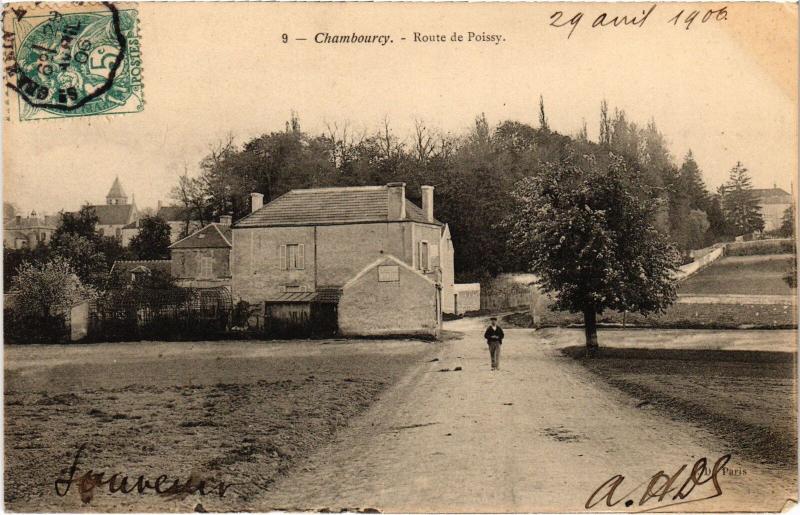 Carte postale ancienne Chambourcy Route de Poissy à Chambourcy
