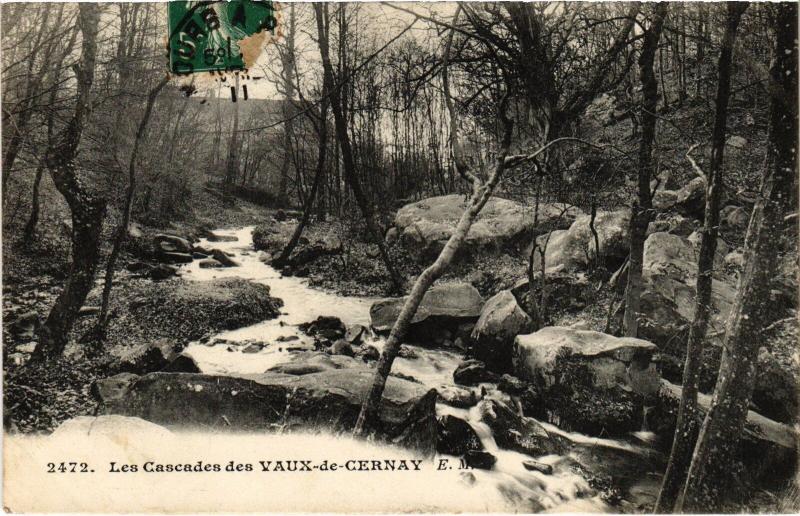 Carte postale ancienne Vaux les Cascades