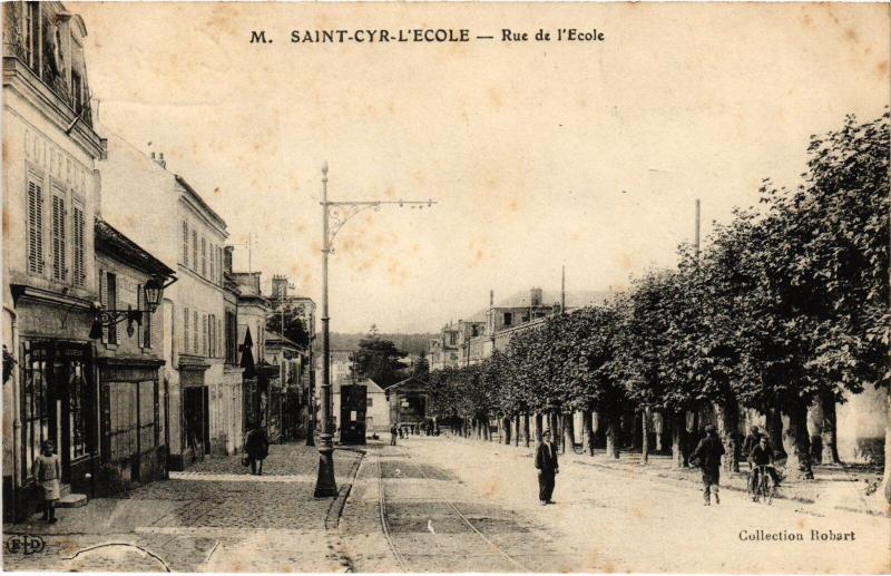 Carte postale ancienne St Cyr l'Ecole Rue de l'Ecole
