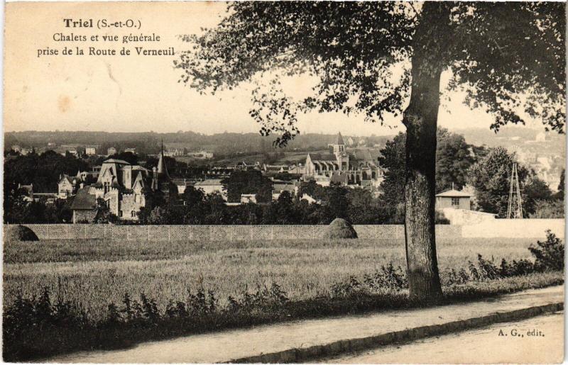 Carte postale ancienne Triel Chalets et vue generale