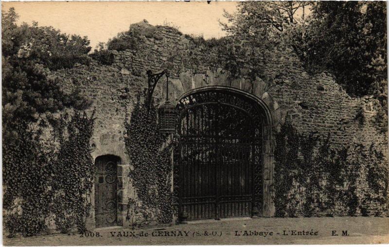 Carte postale ancienne Vaux Abbaye entree