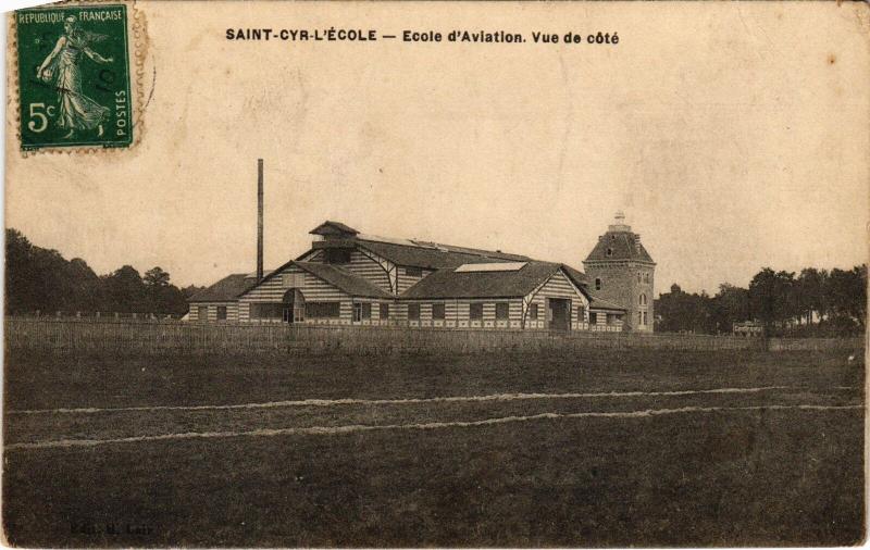 Carte postale ancienne St Cyr l'Ecole Ecole d'Aviation