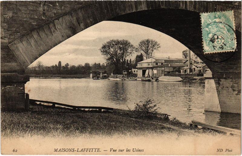 Carte postale ancienne Maisons Laffitte vue sur les usines à Maisons-Laffitte