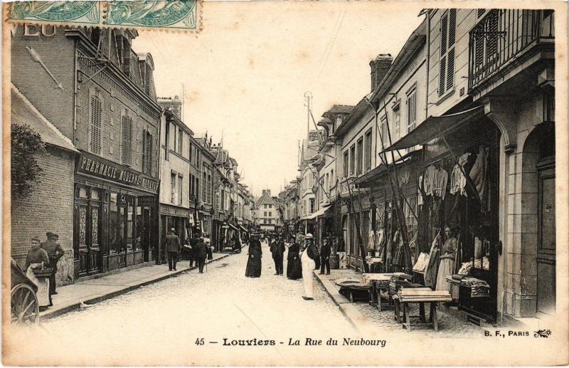 Carte postale ancienne Louviers Rue du Neubourg à Louviers