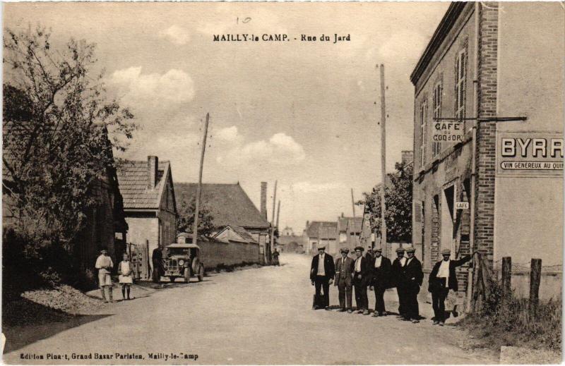 Carte postale ancienne Mailly le Camp Rue du Jard à Mailly-le-Camp