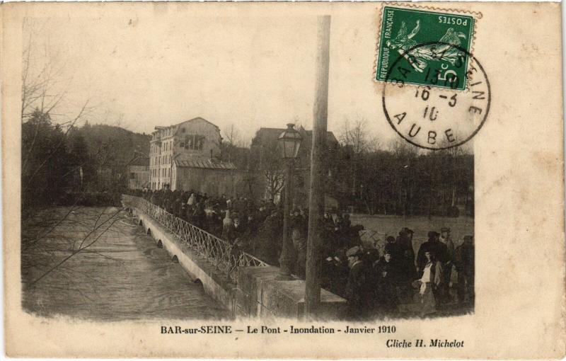 Carte postale ancienne Bar sur Aube le Pont à Bar-sur-Aube