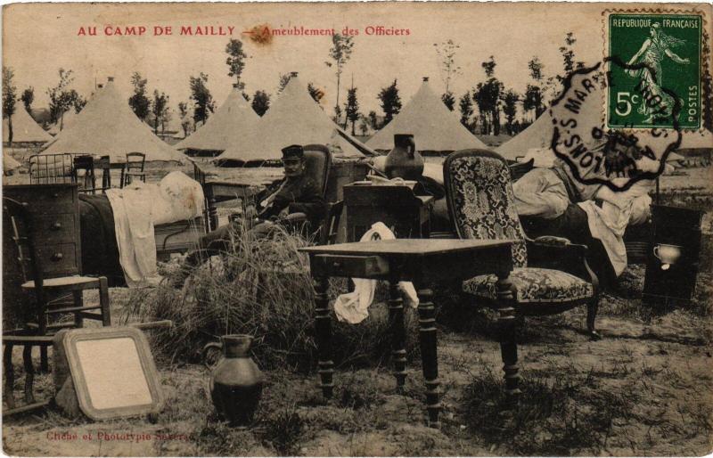 Carte postale ancienne Mailly le Camp Ameublement des officiers à Mailly-le-Camp