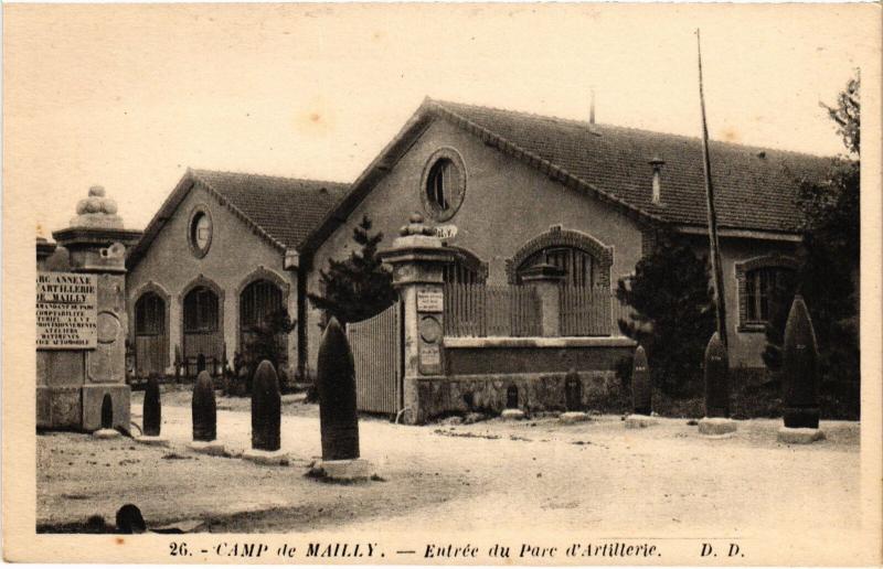 Carte postale ancienne Mailly le Camp entree du Parc d'Artillerie à Mailly-le-Camp