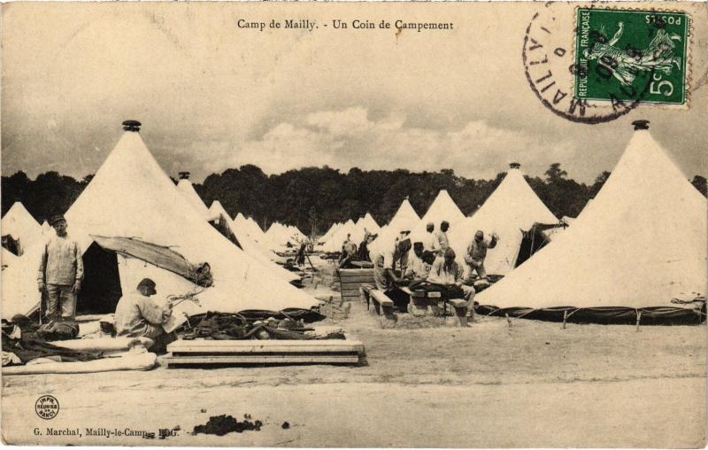 Carte postale ancienne Mailly le Camp un coin du Campement à Mailly-le-Camp