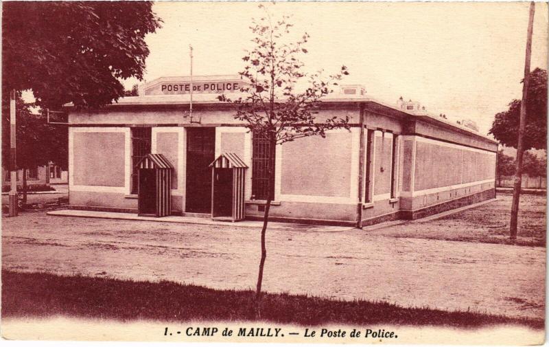 Carte postale ancienne Mailly le Camp Poste de Police à Mailly-le-Camp