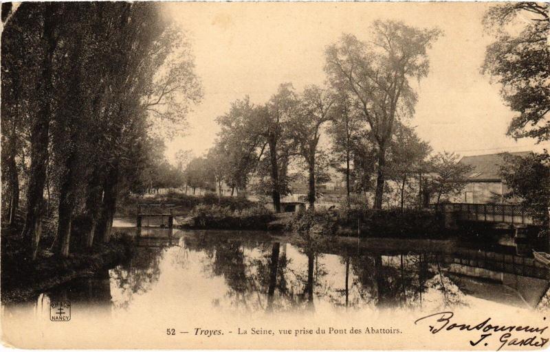 Carte postale ancienne Troyes la Seine à Troyes