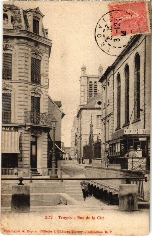 Carte postale ancienne Troyes Rue de la Cite à Troyes