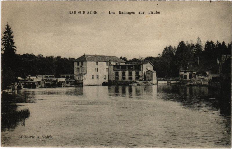 Carte postale ancienne Bar sur Aube Les Barrages à Bar-sur-Aube