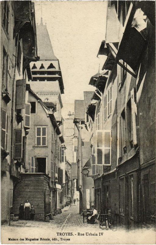 Carte postale ancienne Troyes Rue Urbain Iv à Troyes