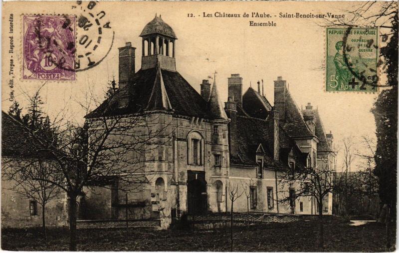 Carte postale ancienne St Benoist Ensemble