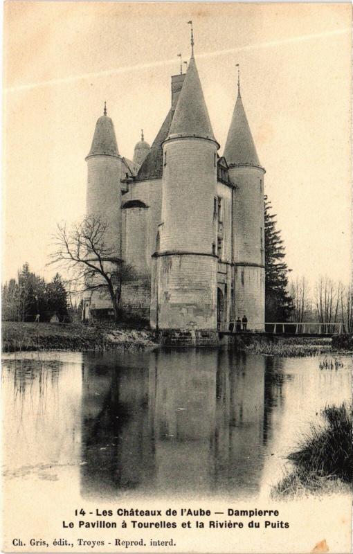 Carte postale ancienne Dampierre le Pavillon a Tourelles à Dampierre