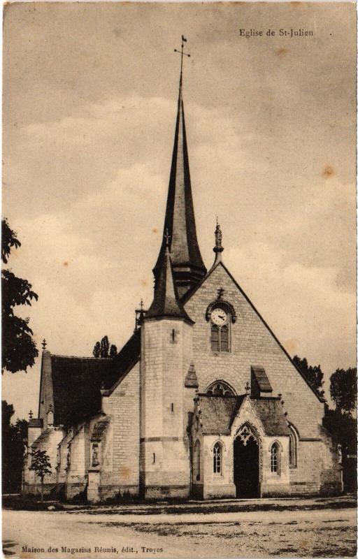 Carte postale ancienne St Julien Eglise