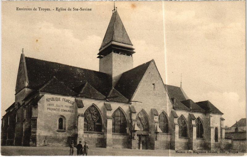 Carte postale ancienne Env. de Troyes Eglise de Sainte-Savine à Sainte-Savine