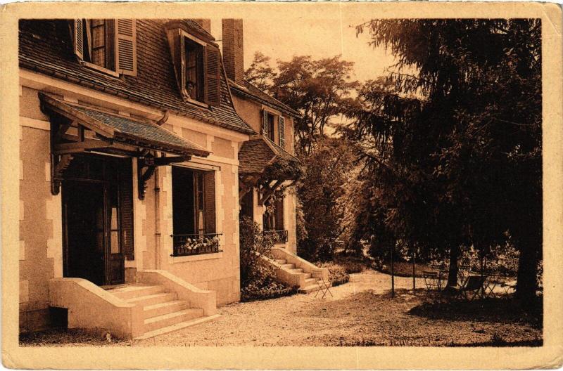 Carte postale ancienne Sougeres Maison de Repos du Petit Pien