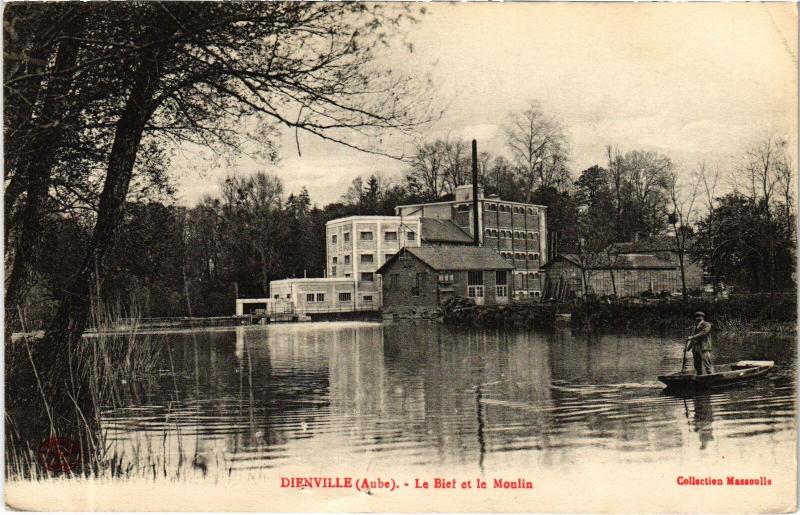 Carte postale ancienne Dienville le Bief et le Moulin à Dienville